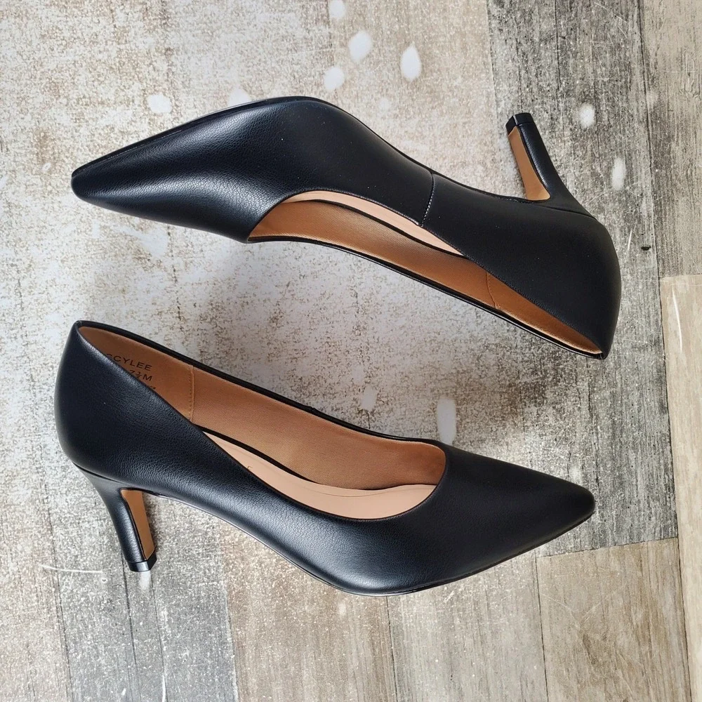 Journee Scylee Womens Dress Heels Size 7.5 M Black Pointed Toe‎ Wide Width Pumps